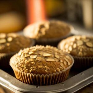 Grove bananmuffins med havregryn